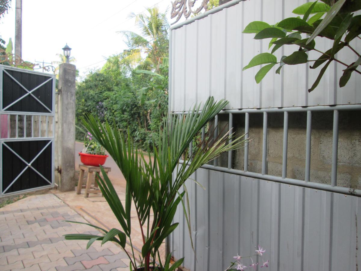 Ranga Villa Hikkaduwa Buitenkant foto