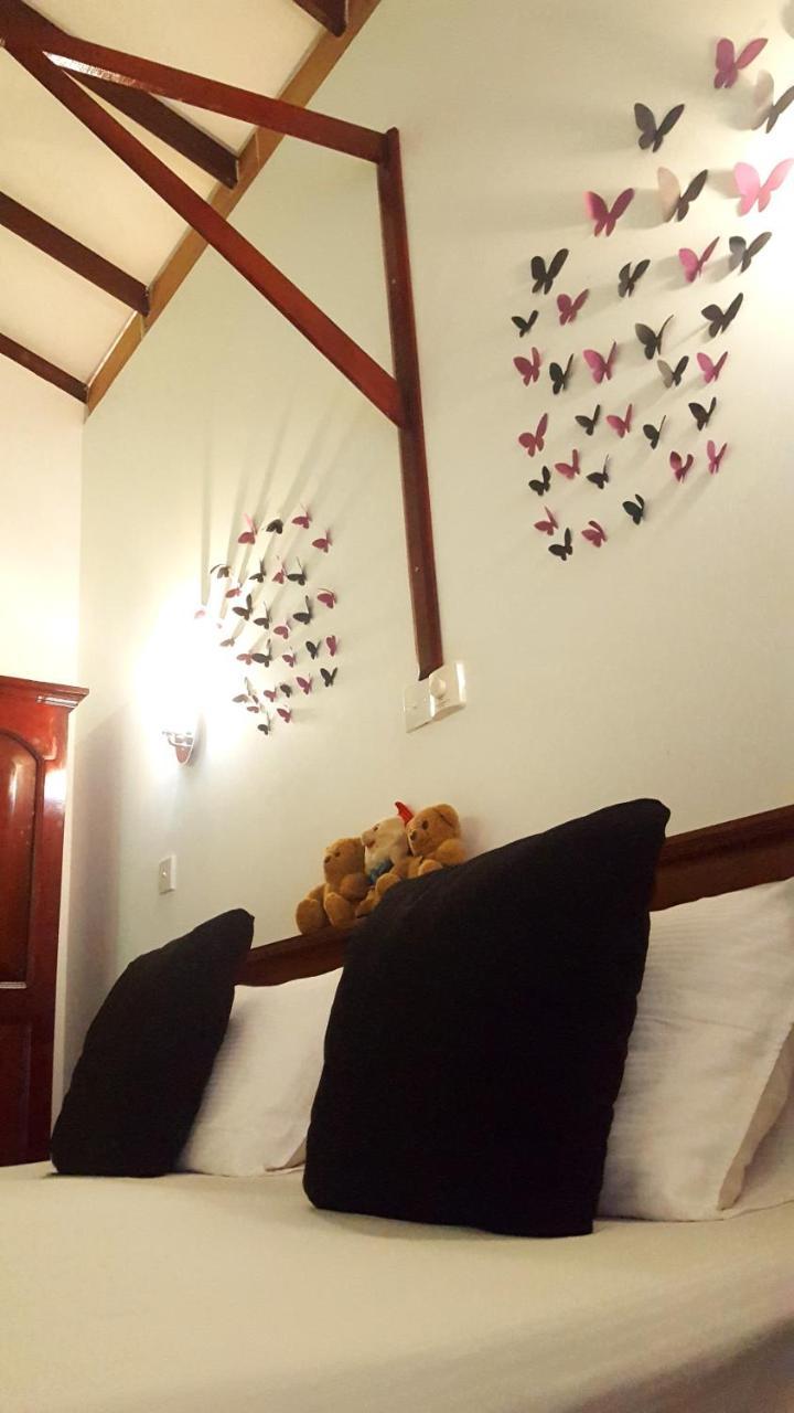 Ranga Villa Hikkaduwa Buitenkant foto